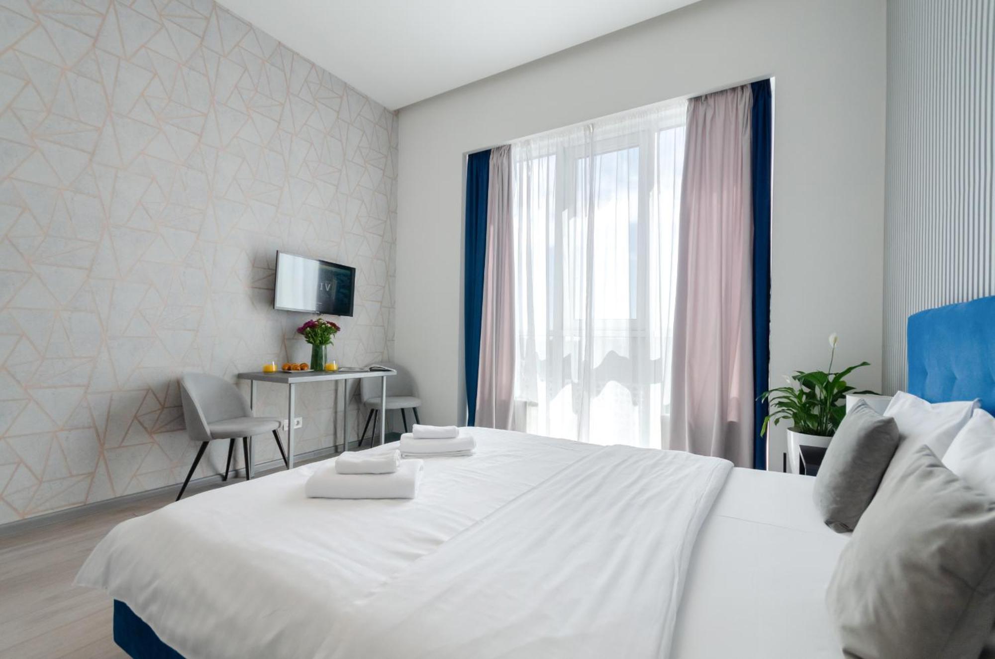 Smart App Near Railway Station Kvartet 3c Kiev