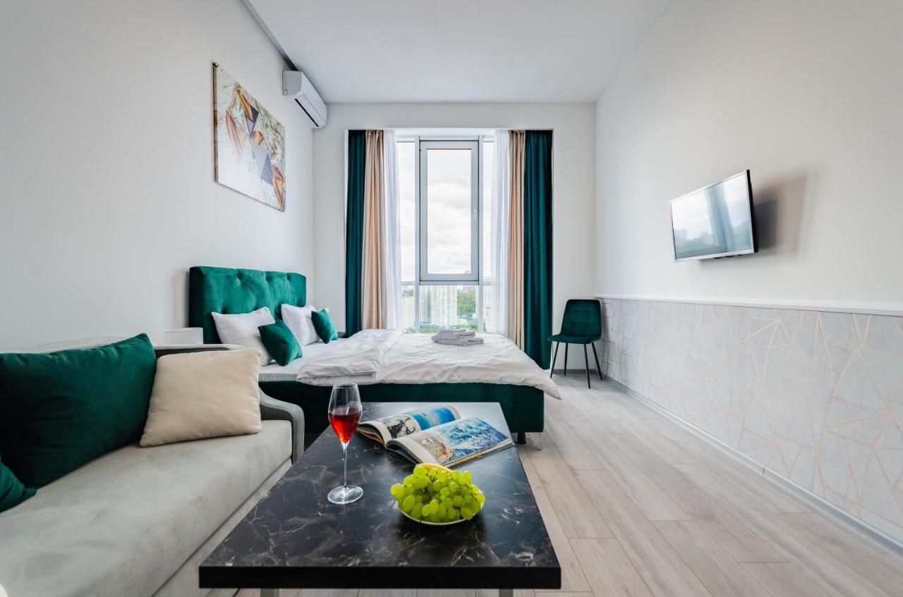 Smart App Near Railway Station Kvartet 3c Apartment Kyiv