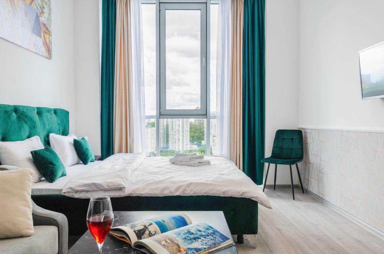 Smart App Near Railway Station Kvartet 3c Apartment Kyiv